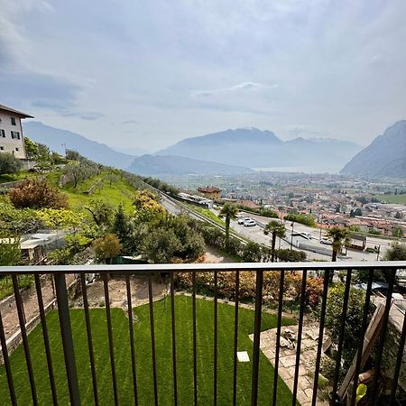 Apartamento Eco Garda Hill Tenno Exterior foto