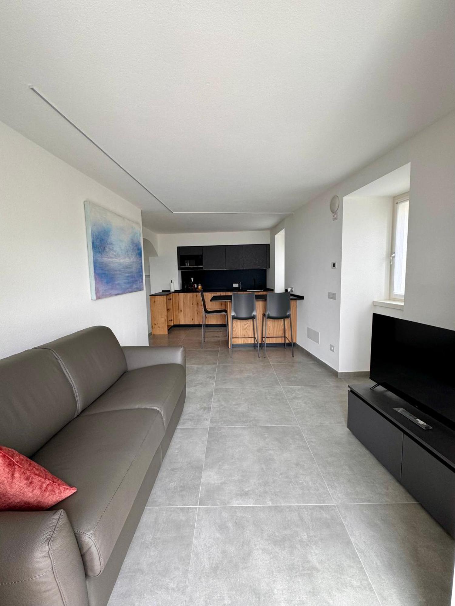 Apartamento Eco Garda Hill Tenno Exterior foto