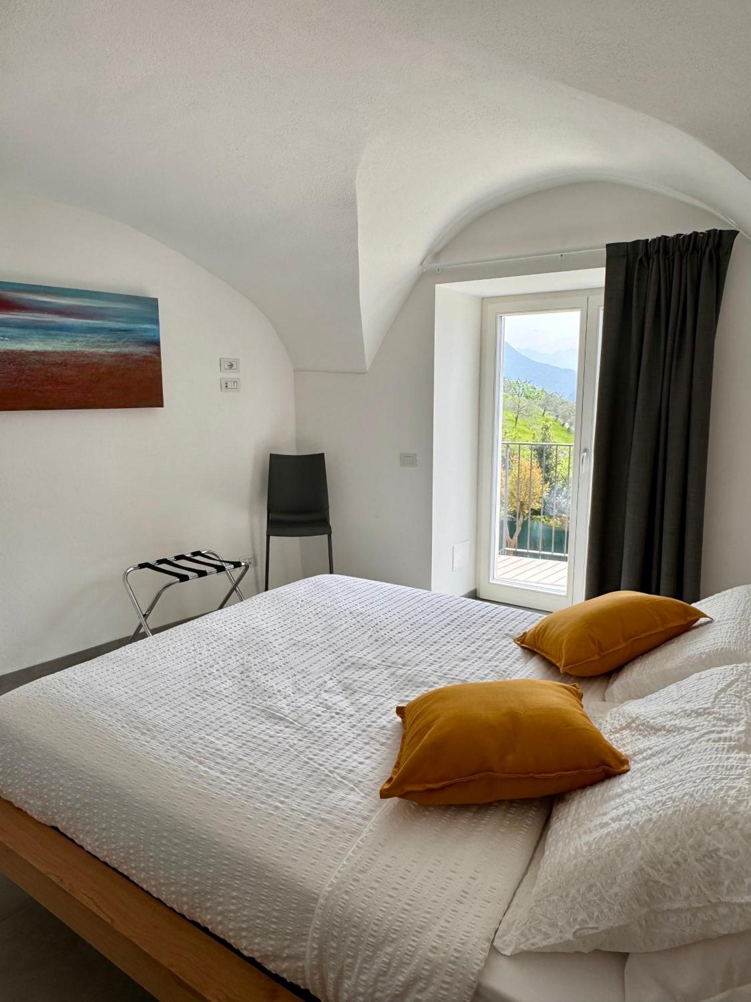 Apartamento Eco Garda Hill Tenno Exterior foto