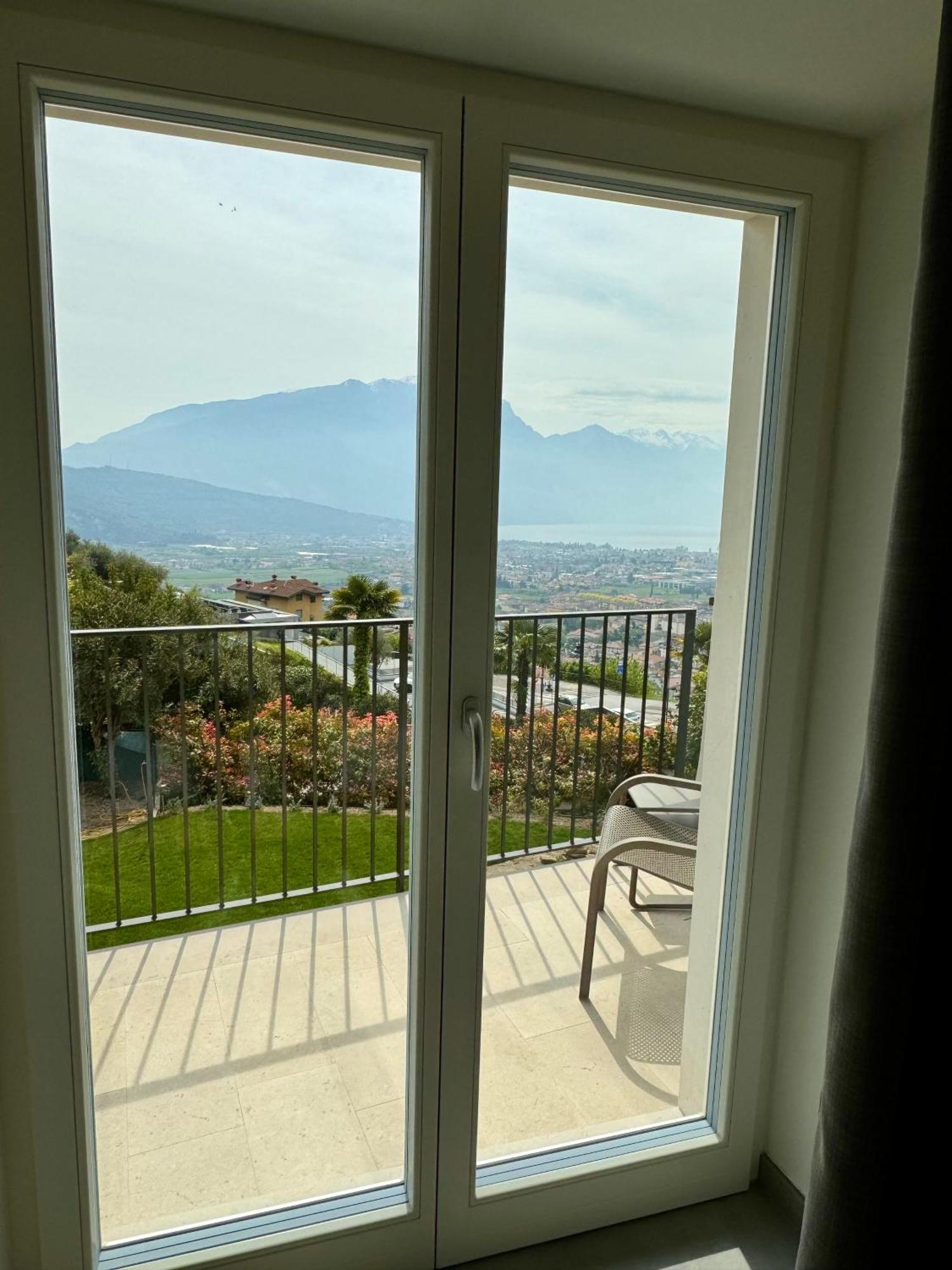 Apartamento Eco Garda Hill Tenno Exterior foto